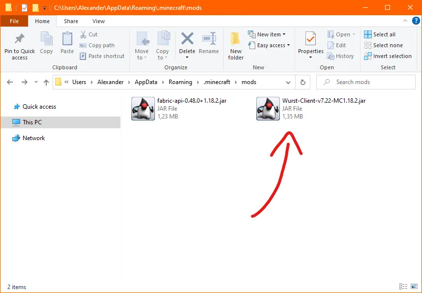 Wurst Client and Fabric API Java JAR files in a mods folder
